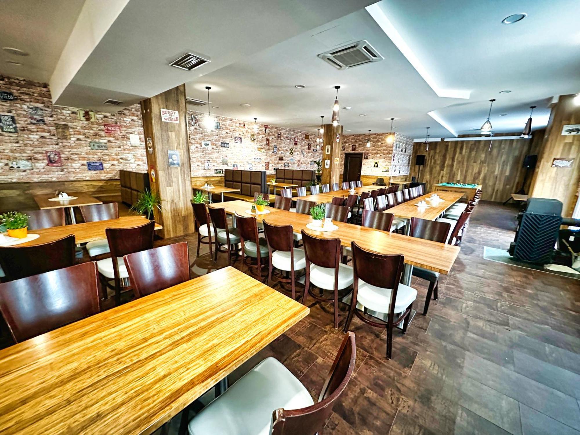 Aparthotel Olympland Trutnov Esterno foto